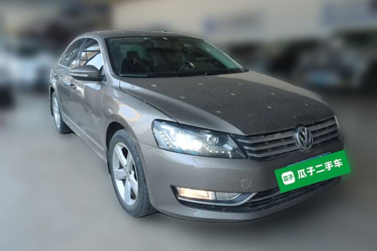 Used Volkswagen Passat 2014 1.8TSI DSG Prestige Edition Front Right 45 Deg
