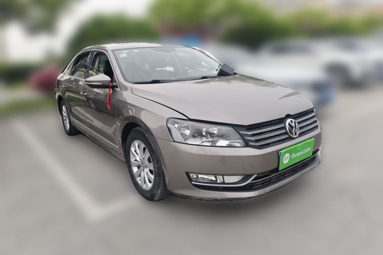 Used Volkswagen Passat 2014 1.8TSI DSG Prestige Navigation Edition Front Right 45 Deg