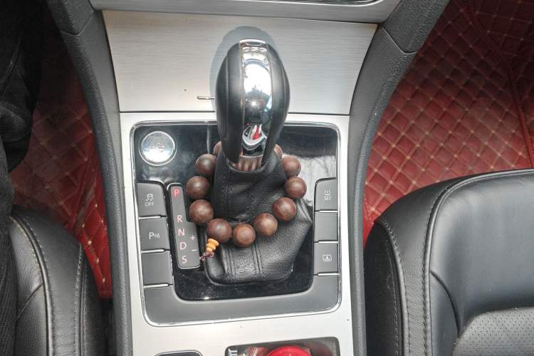 Used Volkswagen Passat 2014 1.8TSI DSG Prestige Edition Gear Lever
