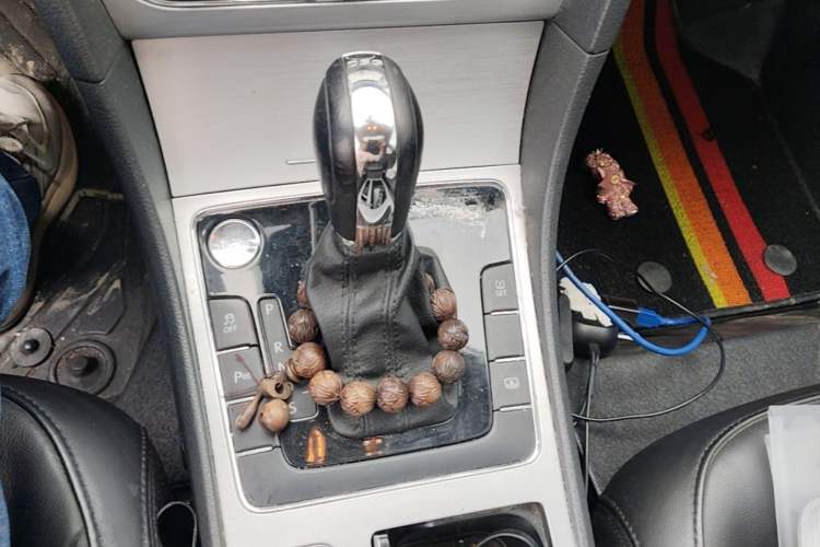 Used Volkswagen Passat 2014 1.8TSI DSG Prestige Edition Gear Lever