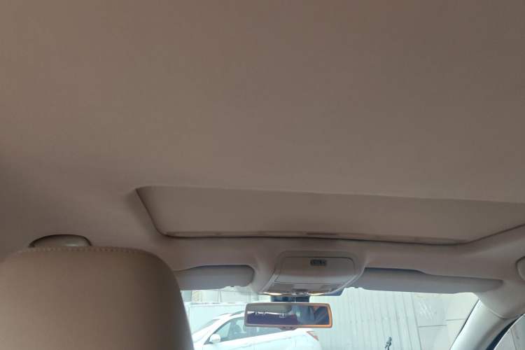 Used Volkswagen Passat 2014 1.8TSI DSG Prestige Edition Headliner