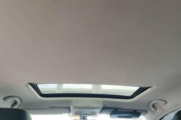 Used Volkswagen Passat 2014 1.8TSI DSG Prestige Edition Headliner