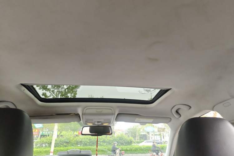 Used Volkswagen Passat 2014 1.8TSI DSG Prestige Navigation Edition Headliner