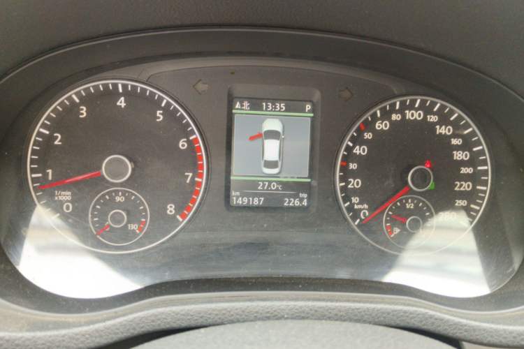 Used Volkswagen Passat 2014 1.8TSI DSG Prestige Navigation Edition Instrument Cluster