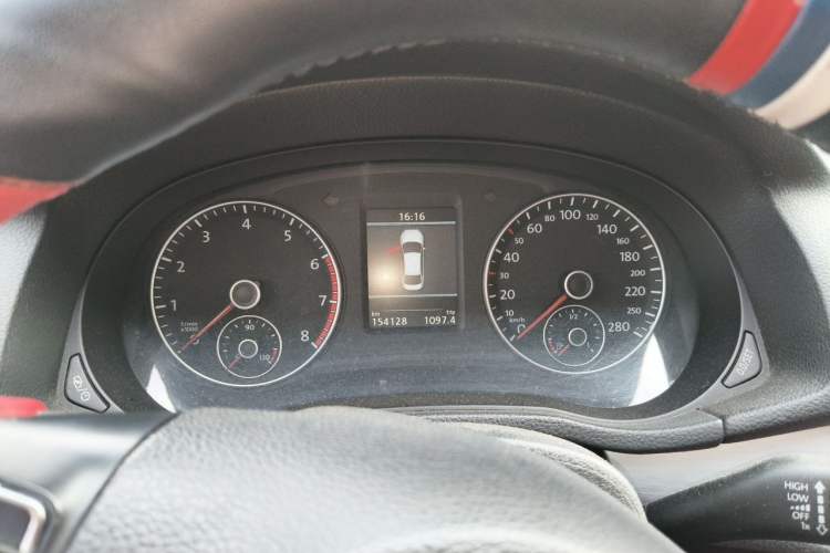 Used Volkswagen Passat 2014 1.8TSI DSG Prestige Edition Instrument Cluster