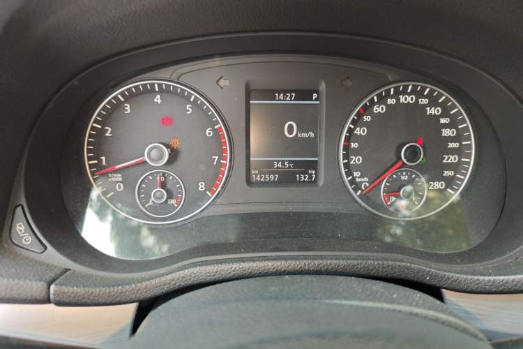 Used Volkswagen Passat 2014 1.8TSI DSG Prestige Edition Instrument Cluster
