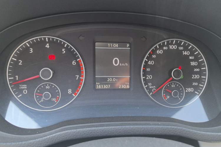 Used Volkswagen Passat 2014 1.8TSI DSG Prestige Edition Instrument Cluster