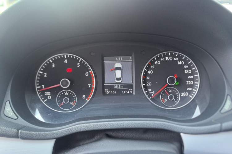 Used Volkswagen Passat 2014 1.8TSI DSG Prestige Edition Instrument Cluster