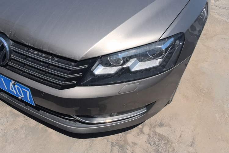 Used Volkswagen Passat 2014 1.8TSI DSG Prestige Edition Left Front Headlight