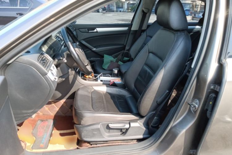 Used Volkswagen Passat 2014 1.8TSI DSG Prestige Edition Left Front Seat