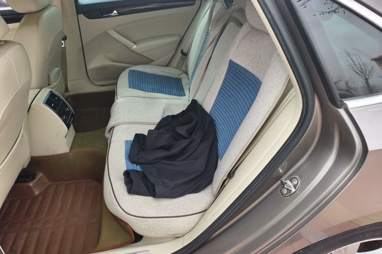 Used Volkswagen Passat 2014 1.8TSI DSG Prestige Edition Left Rear Seat
