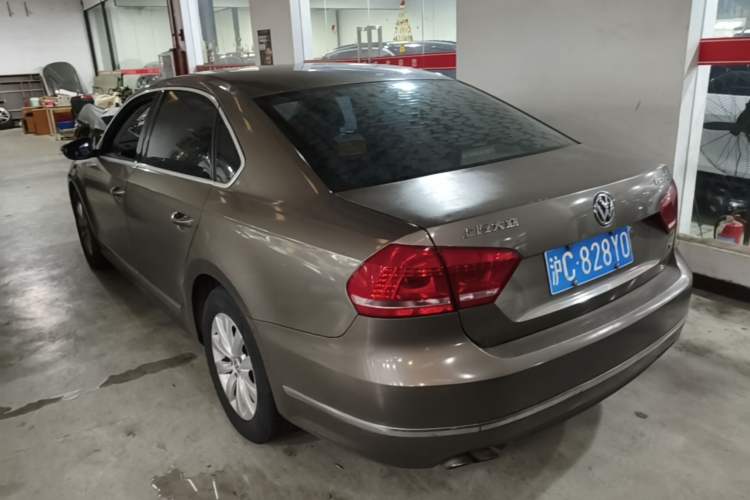 Used Volkswagen Passat 2014 1.8TSI DSG Prestige Edition Rear Left 45 Deg