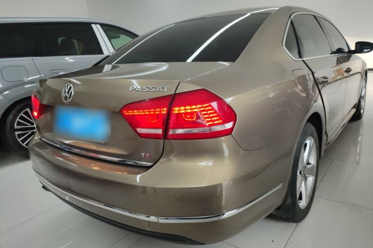 Used Volkswagen Passat 2014 1.8TSI DSG Prestige Edition Rear Right 45 Deg
