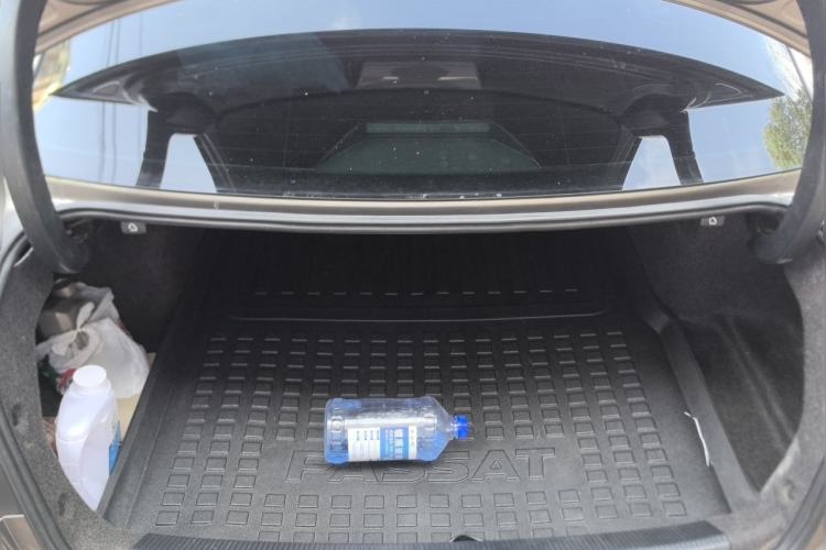 Used Volkswagen Passat 2014 1.8TSI DSG Prestige Edition Trunk