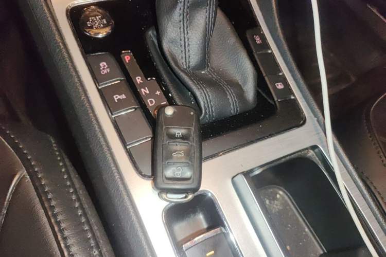 Used Volkswagen Passat 2014 1.8TSI DSG Prestige Edition Vehicle Key
