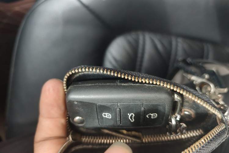 Used Volkswagen Passat 2014 1.8TSI DSG Prestige Edition Vehicle Key