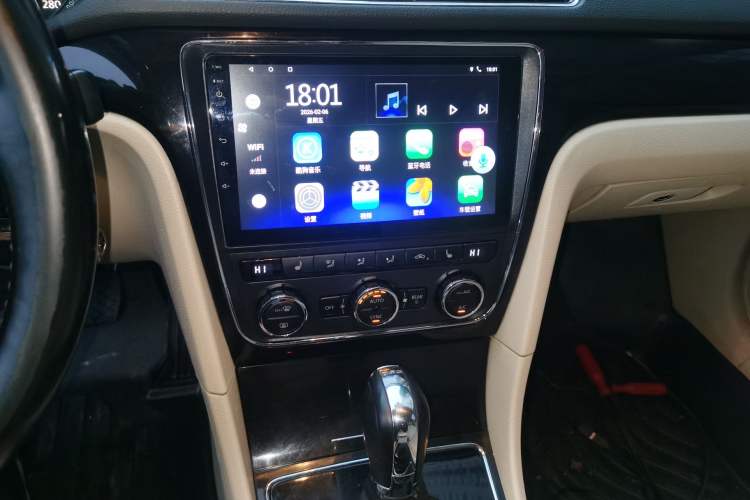 Used Volkswagen Passat 2015 1.8TSI DSG Prestige Edition Audio And AC Panel