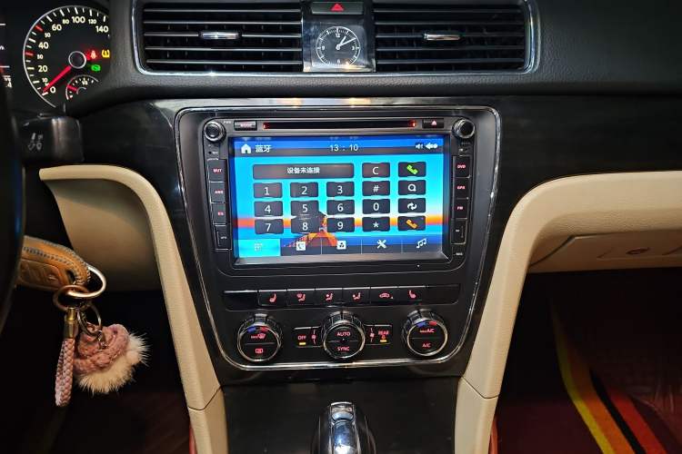 Used Volkswagen Passat 2015 1.8TSI DSG Prestige Edition Audio And AC Panel