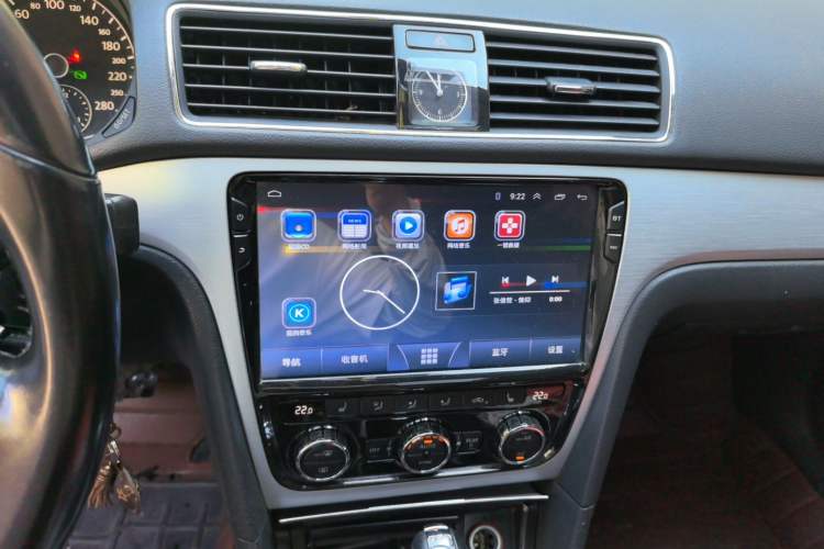 Used Volkswagen Passat 2015 1.4TSI DSG Prestige Edition Audio And AC Panel