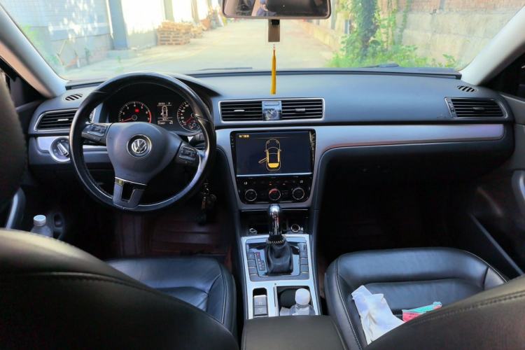 Used Volkswagen Passat 2015 1.4TSI DSG Prestige Edition Center Console