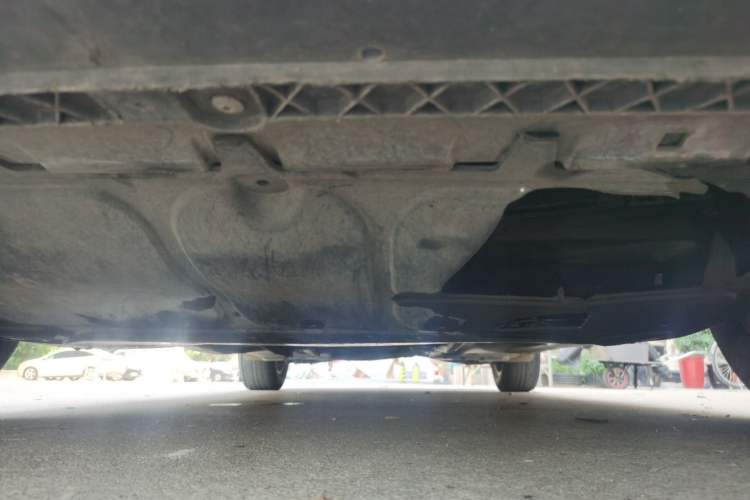 Used Volkswagen Passat  Chassis Front