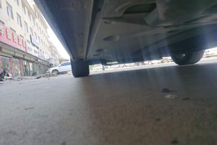 Used Volkswagen Passat  Chassis Rear Left