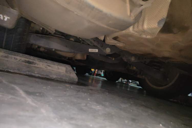 Used Volkswagen Passat 2015 1.8TSI DSG Prestige Edition Chassis Rear Left