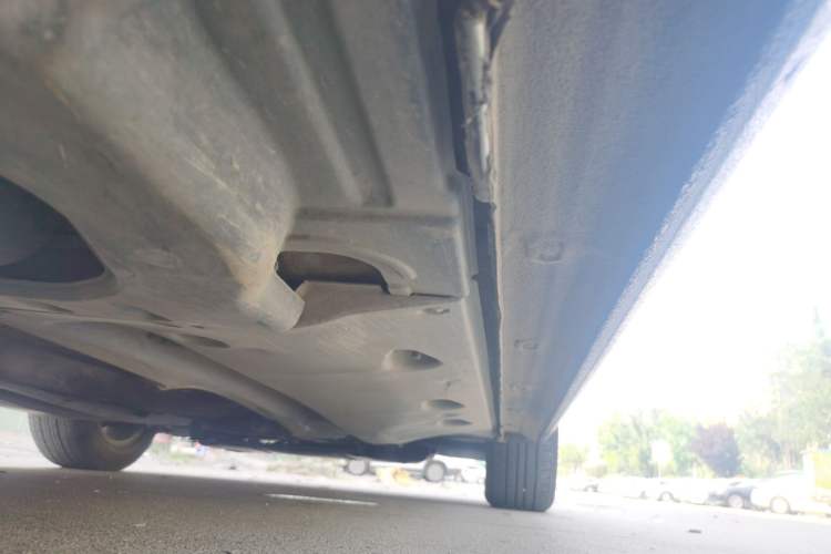 Used Volkswagen Passat  Chassis Rear Right