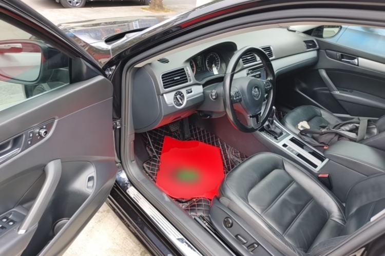 Used Volkswagen Passat 2015 1.8TSI DSG Prestige Edition Driver Seat