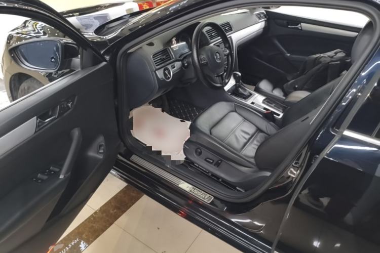 Used Volkswagen Passat 2015 1.8TSI DSG Prestige Edition Driver Seat