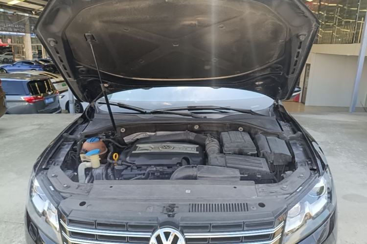 Used Volkswagen Passat 2015 2.0 TSI DSG Prestige Edition Engine Bay