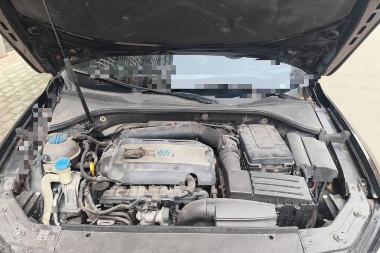 Used Volkswagen Passat 2015 1.8TSI DSG Prestige Edition Engine Bay