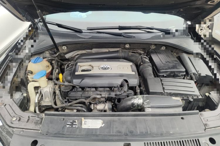 Used Volkswagen Passat 2015 1.8TSI DSG Prestige Edition Engine Bay