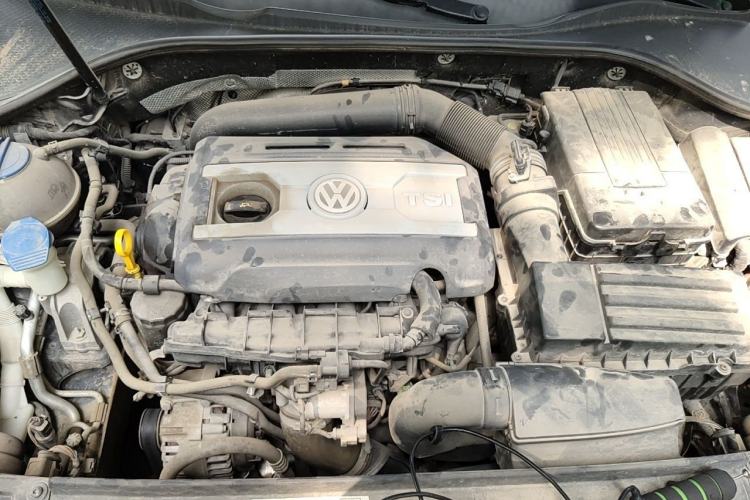 Used Volkswagen Passat 2015 2.0 TSI DSG Prestige Edition Engine Bay