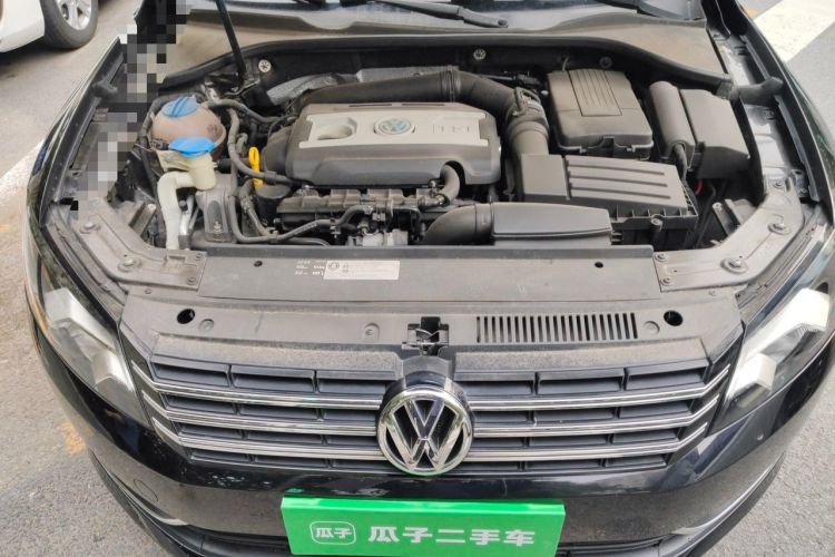 Used Volkswagen Passat 2015 1.8TSI DSG Prestige Edition Engine Bay