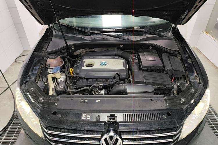 Used Volkswagen Passat 2015 1.8TSI DSG Prestige Edition Engine Bay