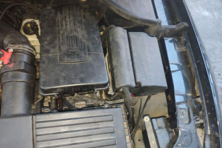 Used Volkswagen Passat 2015 1.8TSI DSG Prestige Edition Engine Bay Left