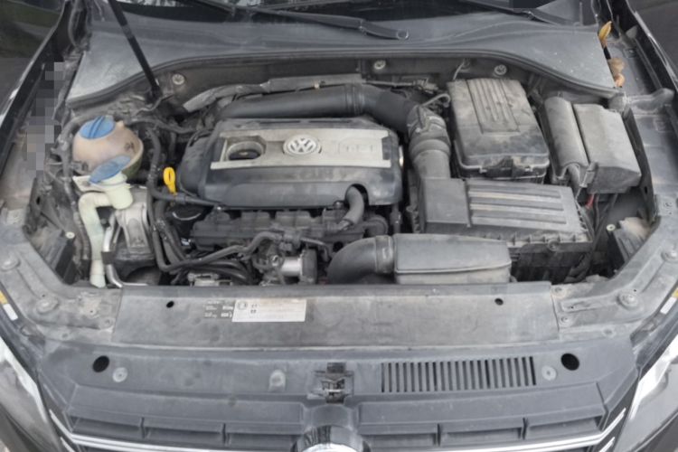 Used Volkswagen Passat 2015 1.8TSI DSG Prestige Edition Engine Bay