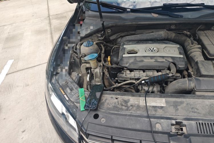 Used Volkswagen Passat 2015 1.8TSI DSG Prestige Edition Engine Bay Right