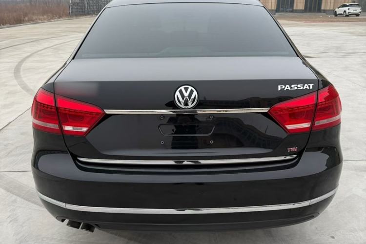 Used Volkswagen Passat 2015 1.8TSI DSG Prestige Edition Exterior 10