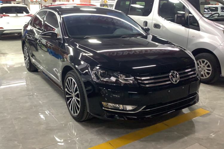 Used Volkswagen Passat 2015 1.8TSI DSG Prestige Edition Exterior 2