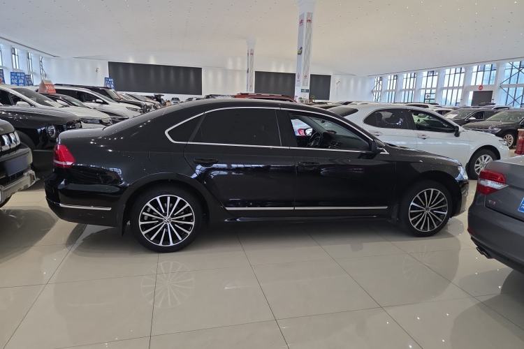 Used Volkswagen Passat 2015 1.8TSI DSG Prestige Edition Exterior 3