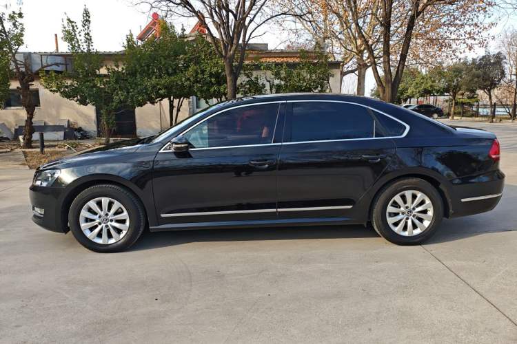 Used Volkswagen Passat 2015 1.8TSI DSG Prestige Edition Exterior 3