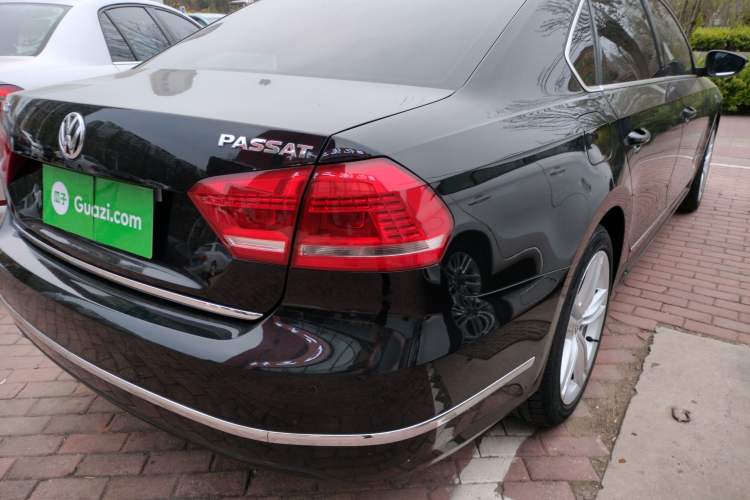 Used Volkswagen Passat 2015 2.0 TSI DSG Prestige Edition Exterior 3