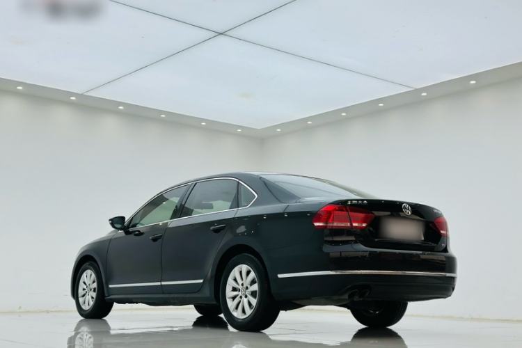 Used Volkswagen Passat 2015 1.8TSI DSG Prestige Edition Exterior 4