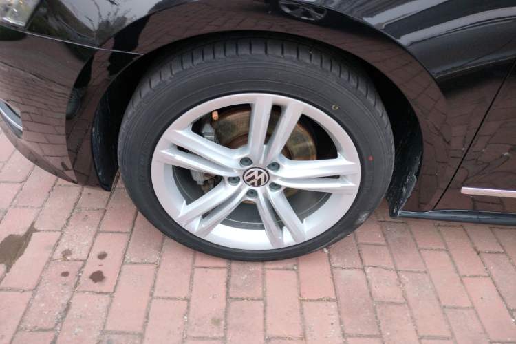 Used Volkswagen Passat 2015 2.0 TSI DSG Prestige Edition Exterior 4