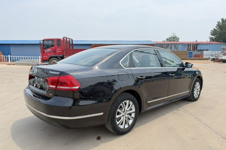 Used Volkswagen Passat 2015 1.8TSI DSG Prestige Edition Exterior 5