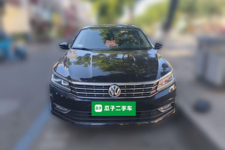 Used Volkswagen Passat 2015 1.8TSI DSG Luxury Edition Front