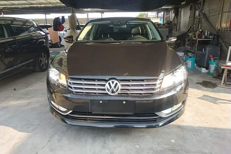Used Volkswagen Passat 2015 1.8TSI DSG Prestige Edition Front