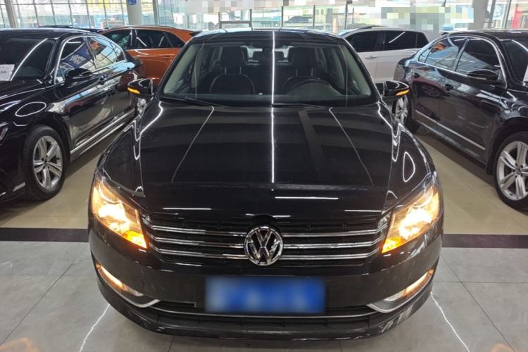 Used Volkswagen Passat 2015 1.8TSI DSG Prestige Edition Front